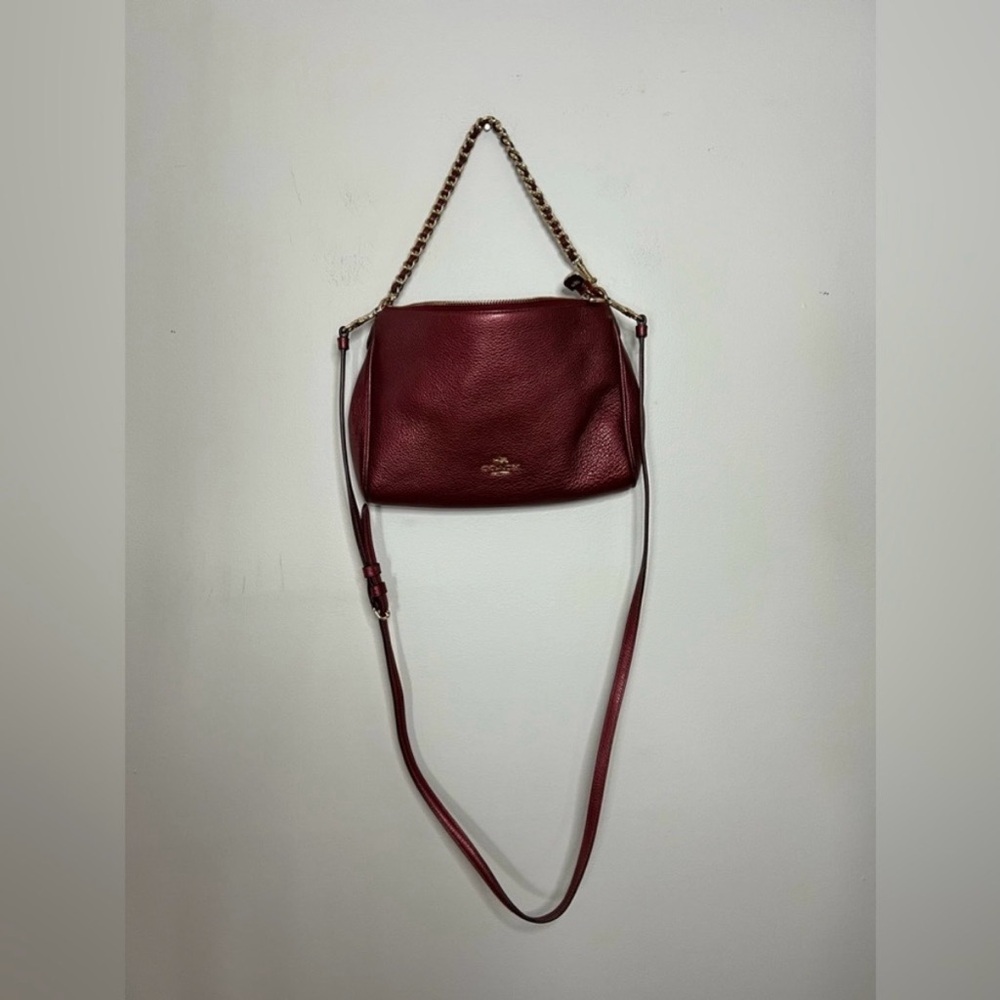 New Coach New York F36666 Burgundy Pebble Leather Carrie Crossbody Bag - Picture 2 of 6